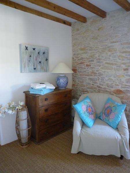 Bed and Breakfast Domaine Les Magasins Bram Экстерьер фото